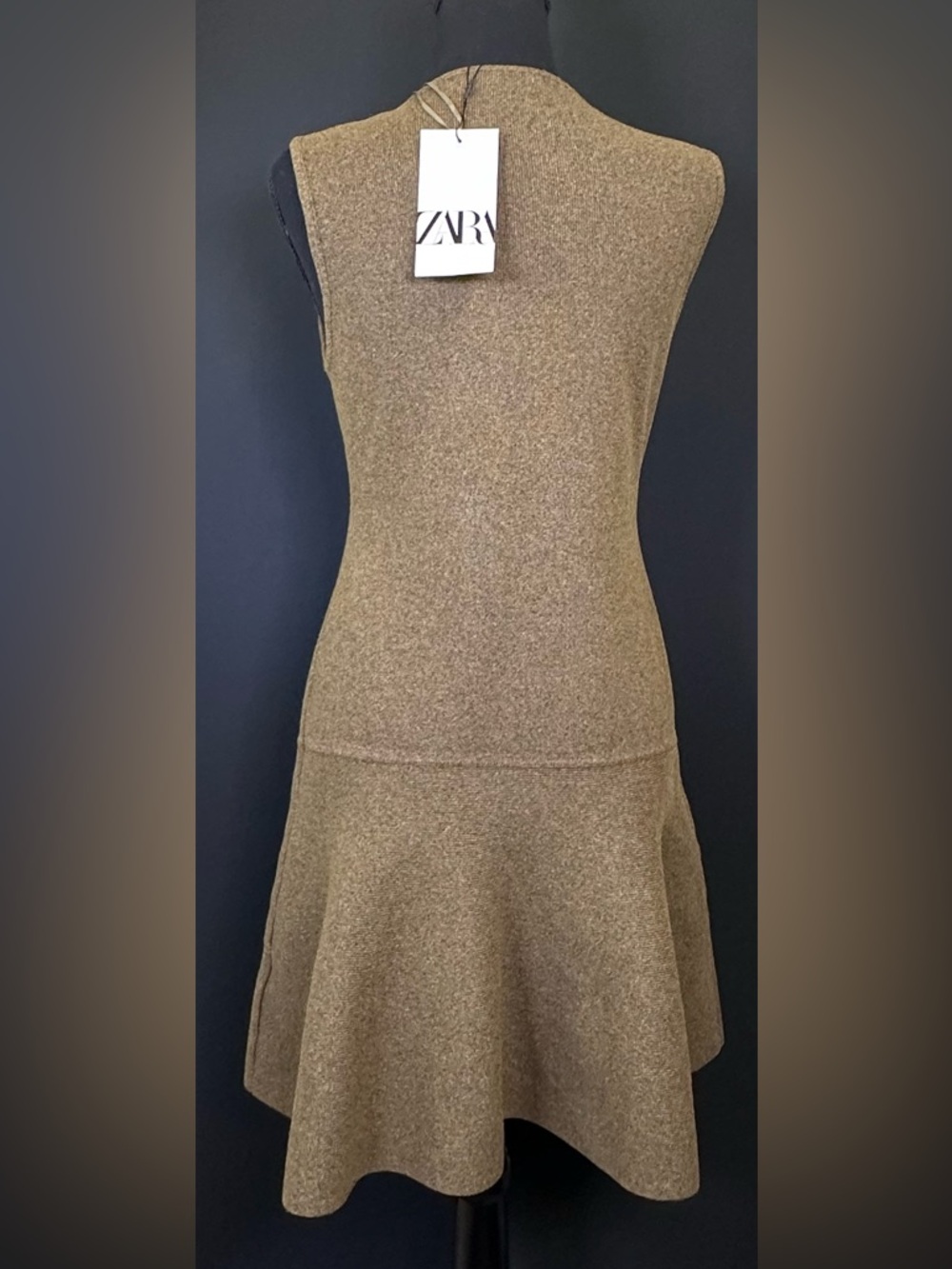 #196- NEW Zara Olive Green Sleeveless‎ Knit Flared Dress - Picture 10 of 15